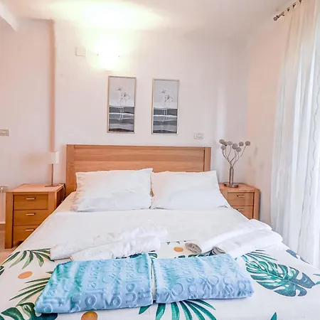 Casa Diana By Interhome Holiday home Bibali